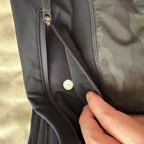 lululemon athletica Black and Green Camo Athletic Shorts - Picture 2 of 2